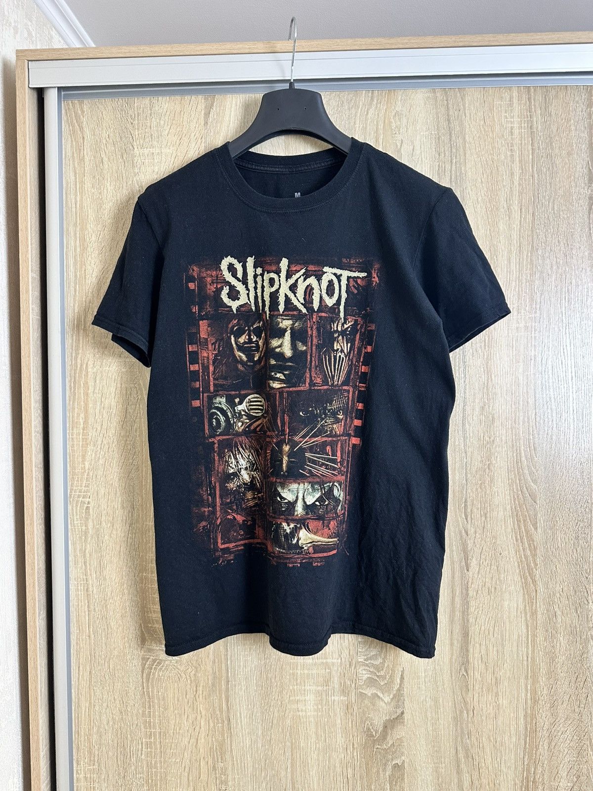Band Tees 🔥 Vintage 2017 Slipknot Rock Band Tee Shirt Korn Tour Size US M / EU 48-50 / 2 - 1 Thumbnail