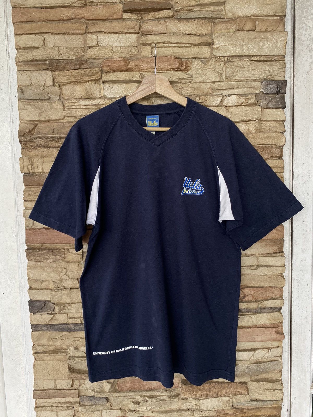 Vintage Ucla Bruins American College Tshirt