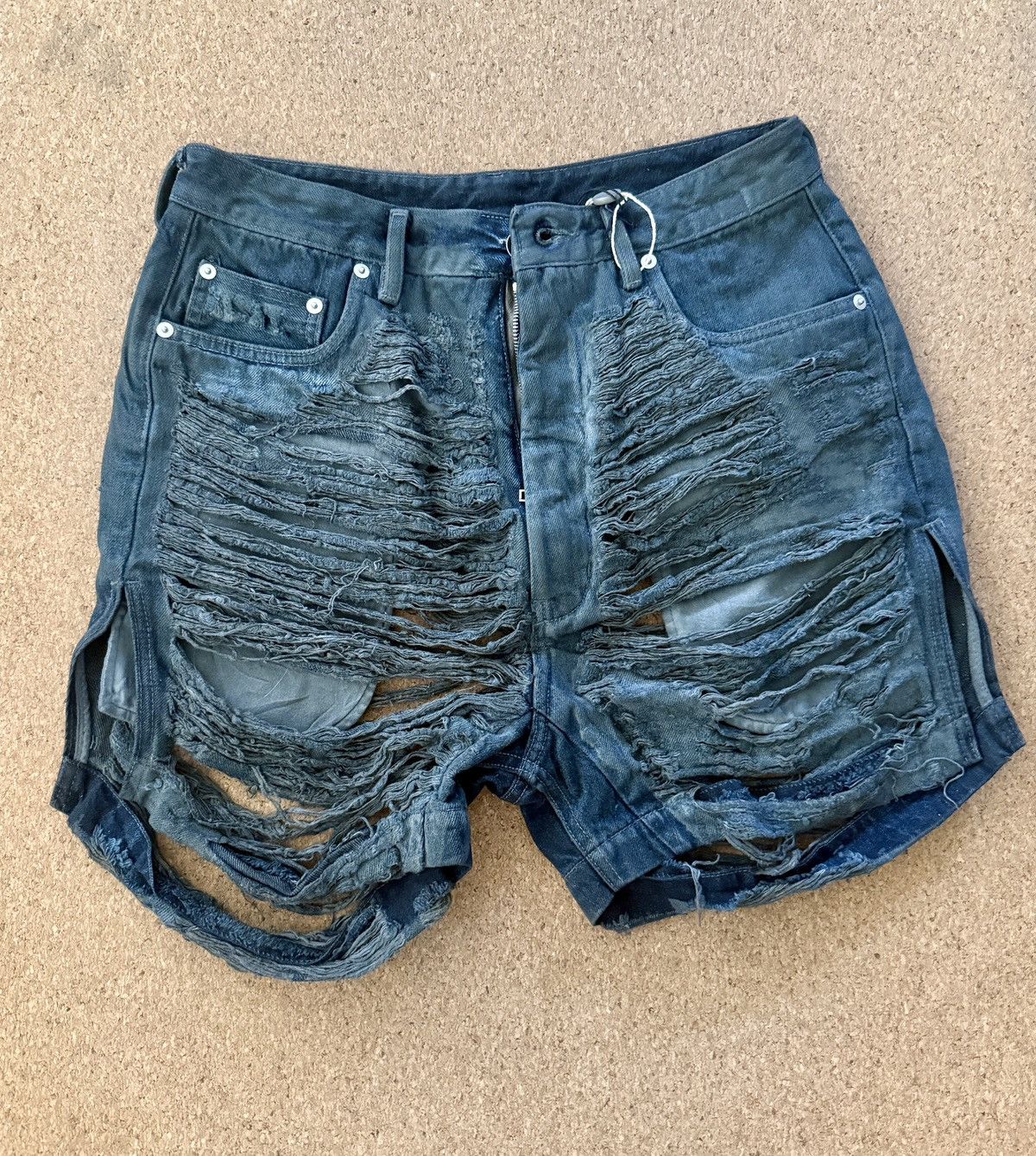 Rick Owens Drkshdw Drkshdw Distressed Cutoff Shorts Size US 31 - 1 Thumbnail