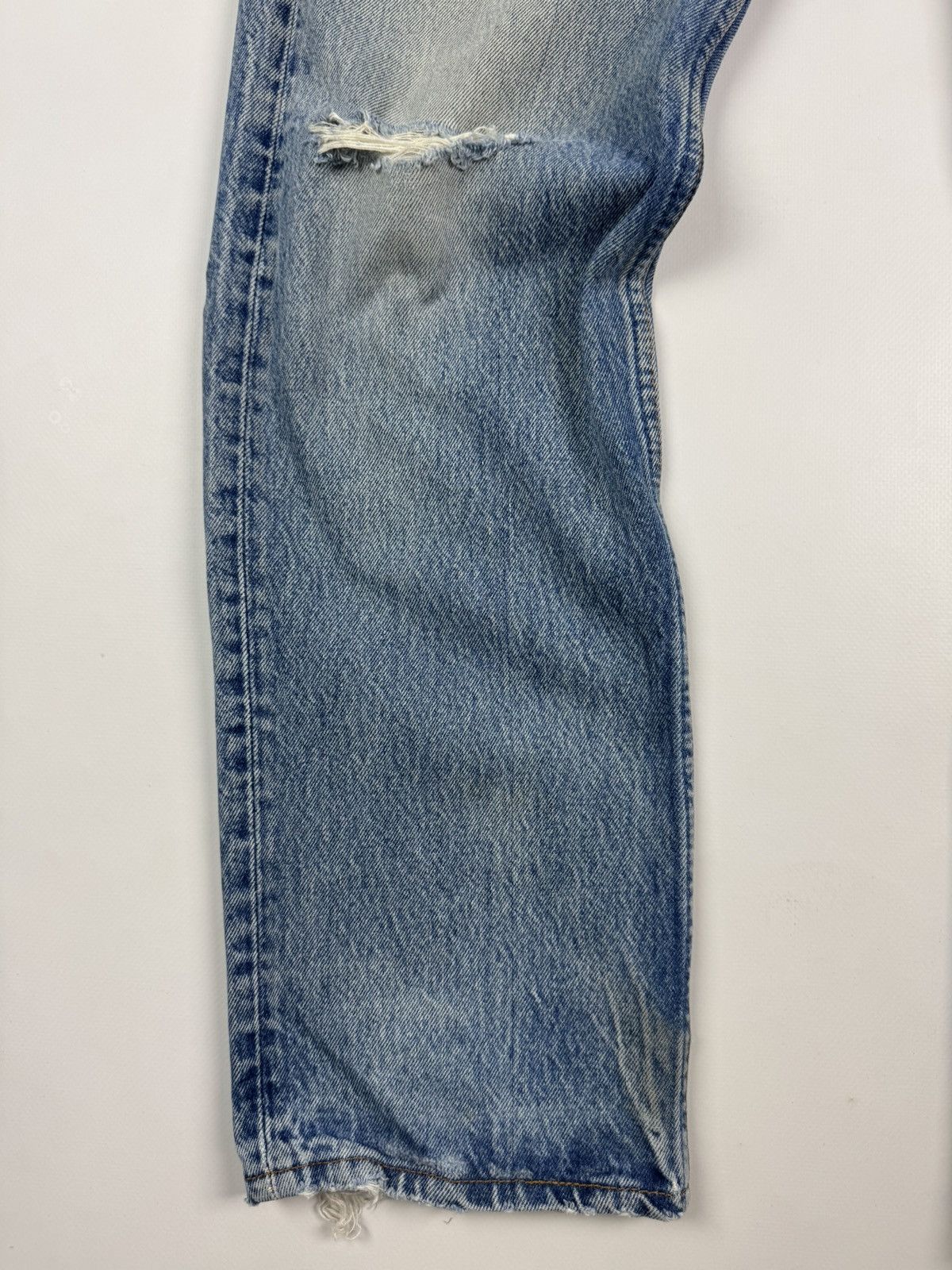 Levi's 90’s Vintage Distressed Levi’s 501 Washed Denim USA Jeans Size US 36 / EU 52 - 6 Thumbnail