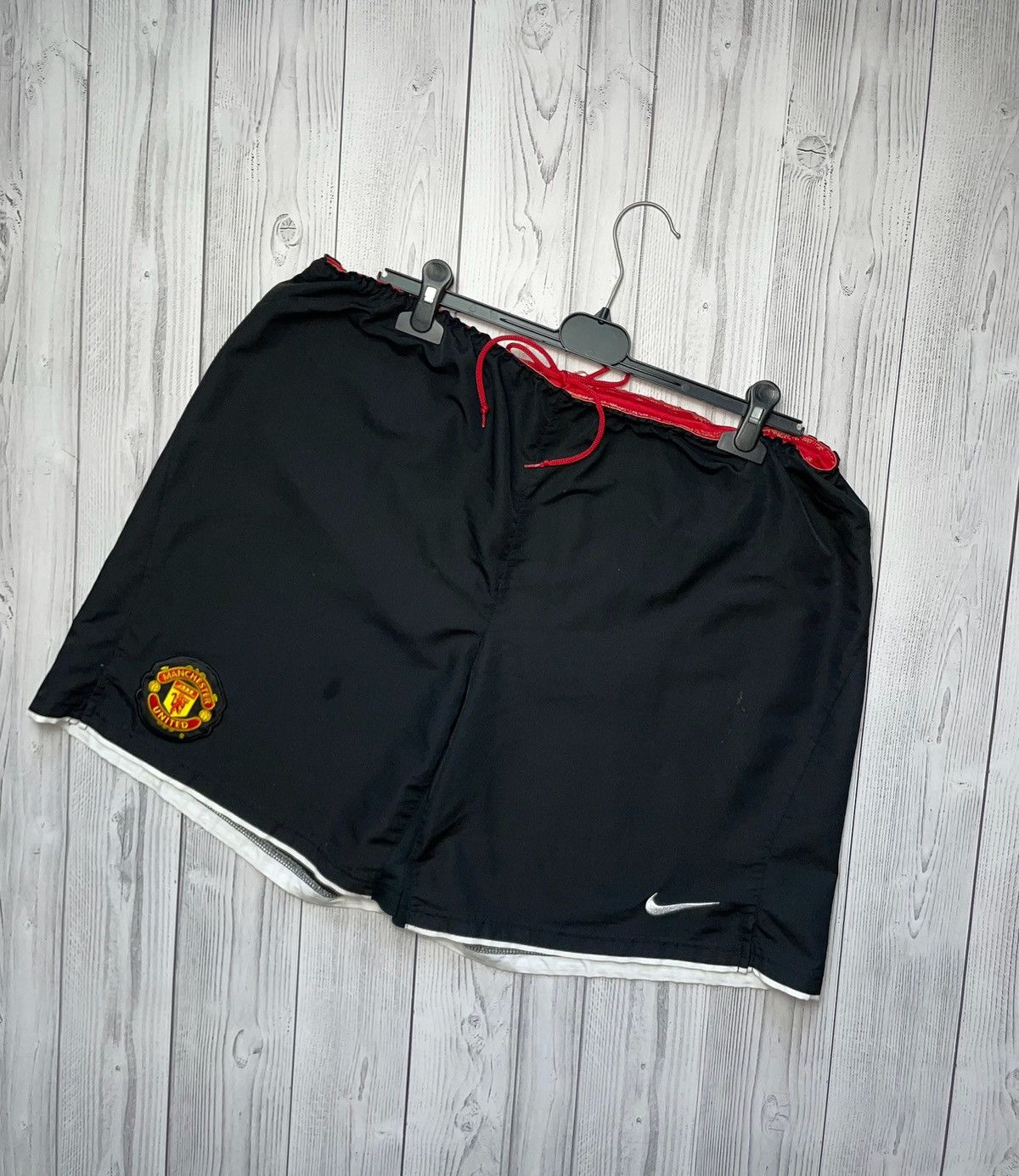 Nike × Vintage Vintage Nike Manchester United soccer shorts size XL Size US 36 / EU 52 - 1 Thumbnail