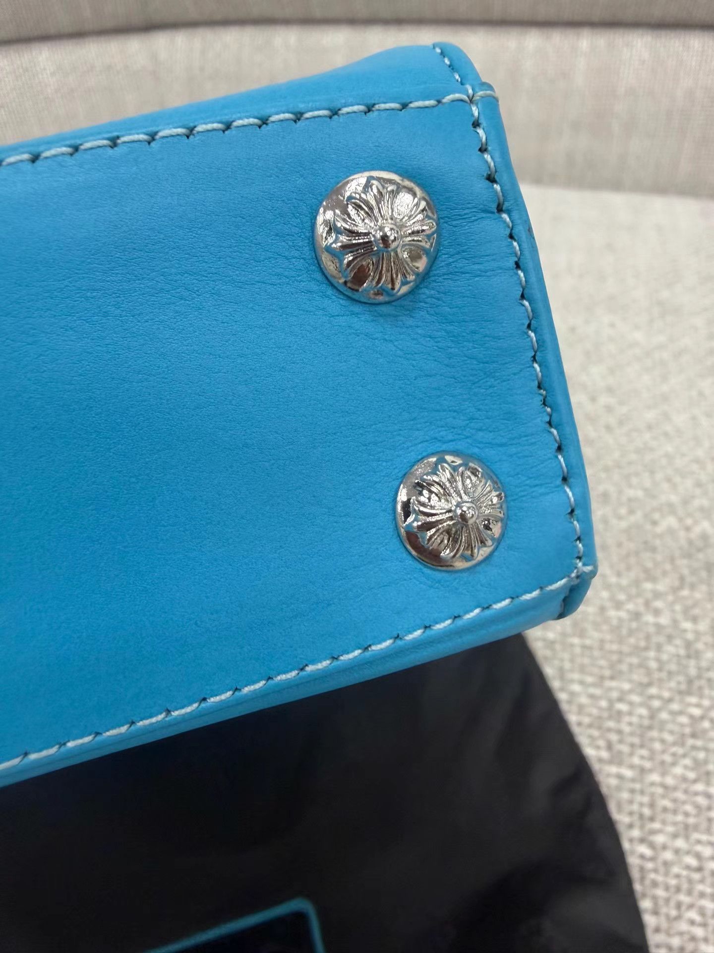 Chrome Hearts hrome Hearts Blue Calf Leather Box Shoulder Bag Size ONE SIZE - 8 Thumbnail