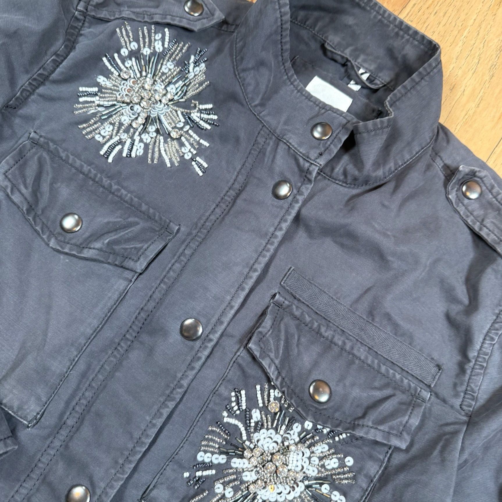 Gap VINTAGE Gap Jacket Women’s M Button Gray Military Jacket with Jewels / Dazzles (Cotton) Regular Women’s Size M Size M / US 6-8 / IT 42-44 - 7 Thumbnail