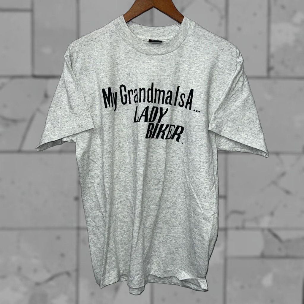Vintage VTG Best T-Shirt Gray Men L "My Grandma Is A Lady Biker" Stitch Shirt 90s Theme Mens L Size US L / EU 52-54 / 3 - 1 Thumbnail
