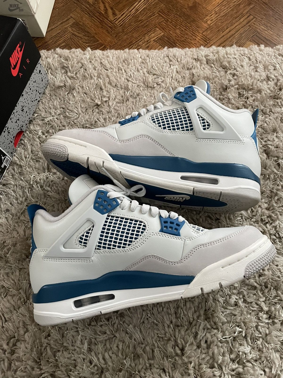 Jordan Brand Jordan 4 Military Blue Size US 8.5 / EU 41-42 - 3 Thumbnail