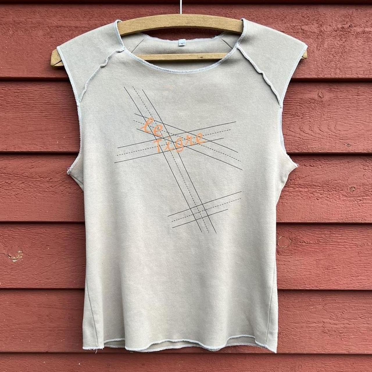 Band Tees 2000’s Le Tigre Baby Tee Band T-Shirt Size L / US 10 / IT 46 - 1 Thumbnail