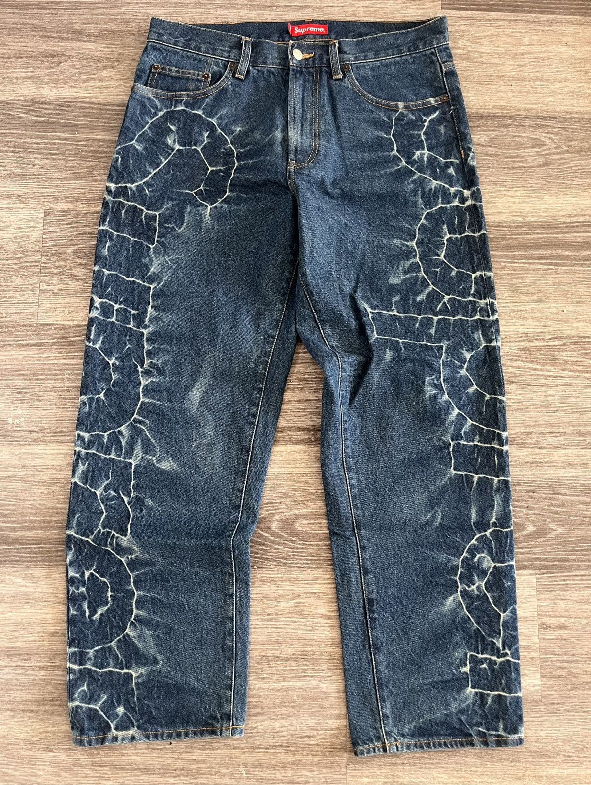 Supreme Jeans