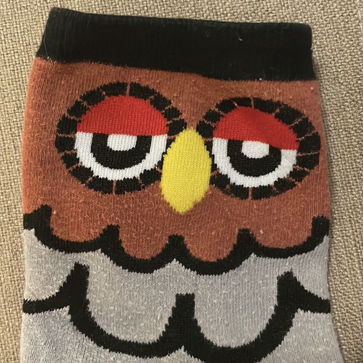 Other Unamused Owl Socks Size ONE SIZE - 4 Thumbnail