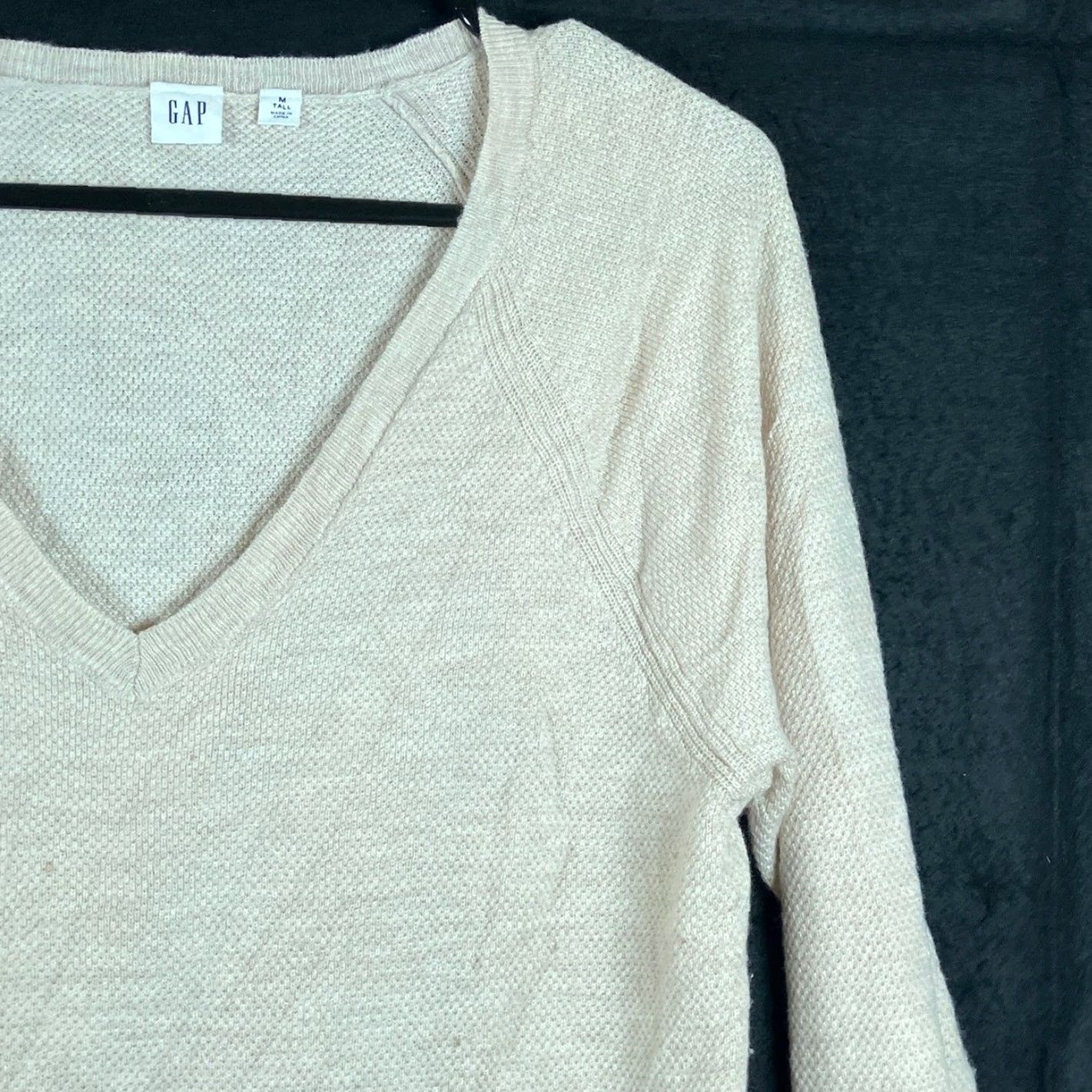 Gap Gap Sweater Cream V-Neck Extra Fine Merino Wool Blend Medium Tall Knit Pullover Womens Casual Workwear Modern Classic Size M / US 6-8 / IT 42-44 - 5 Thumbnail
