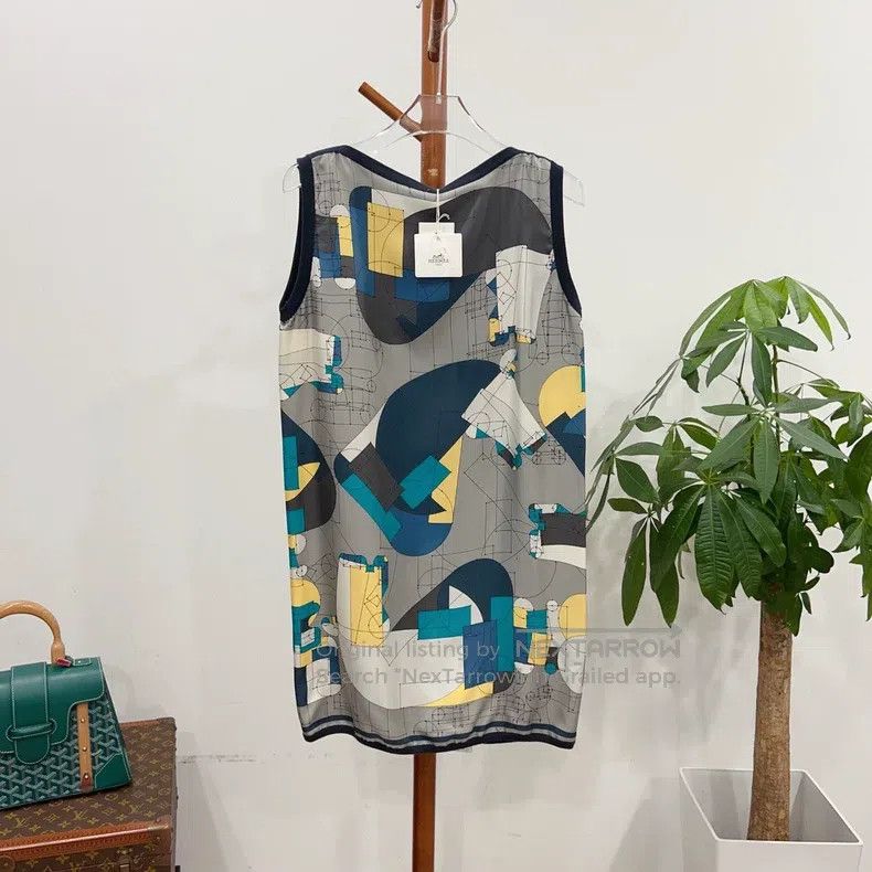 Hermes Hermes Dress Size XS / US 0-2 / IT 36-38 - 1 Thumbnail