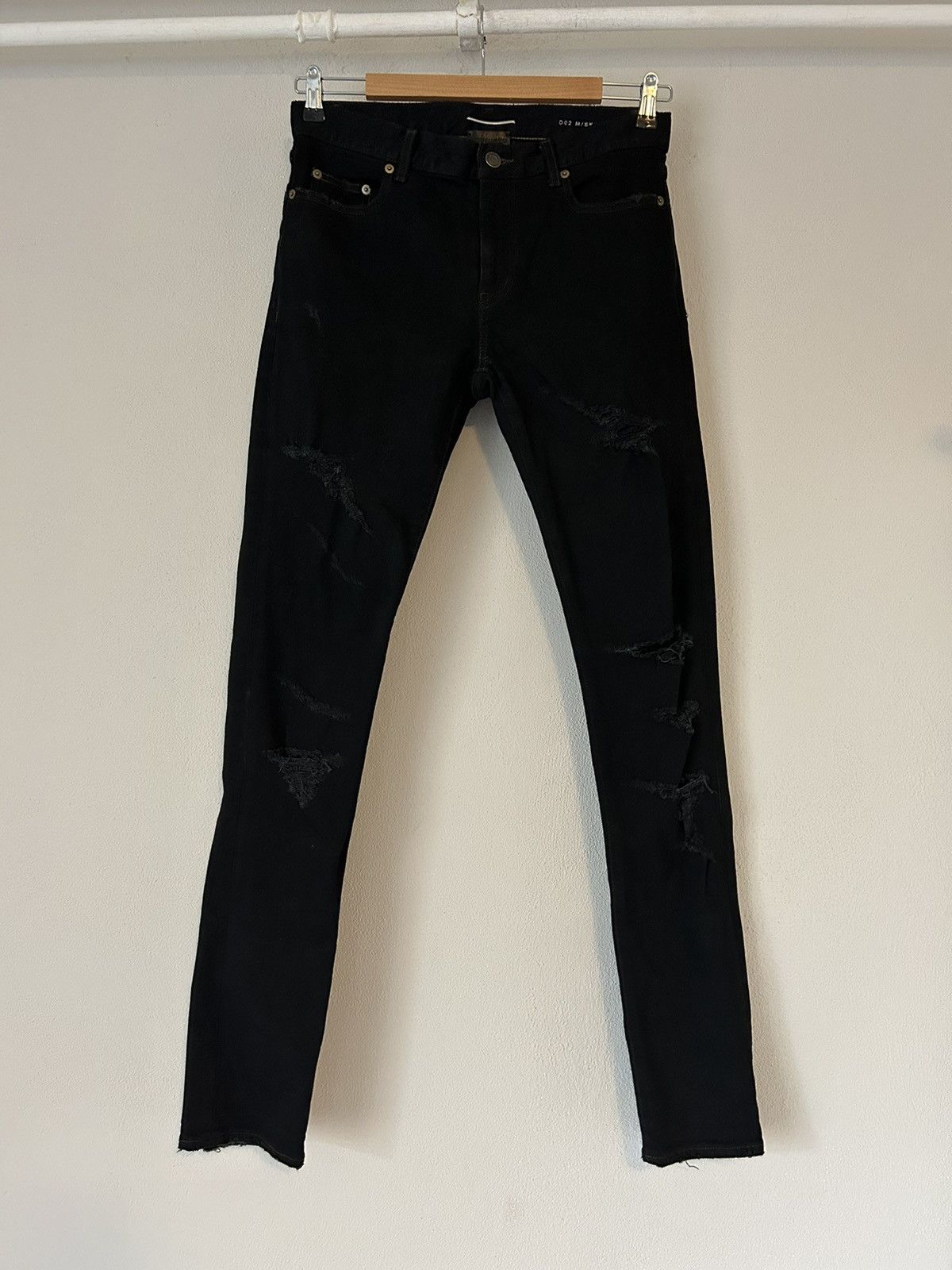 image of Saint Laurent Paris Black Destroyed D02 M/sk-Lw Denim Jeans, Men's (Size 30)