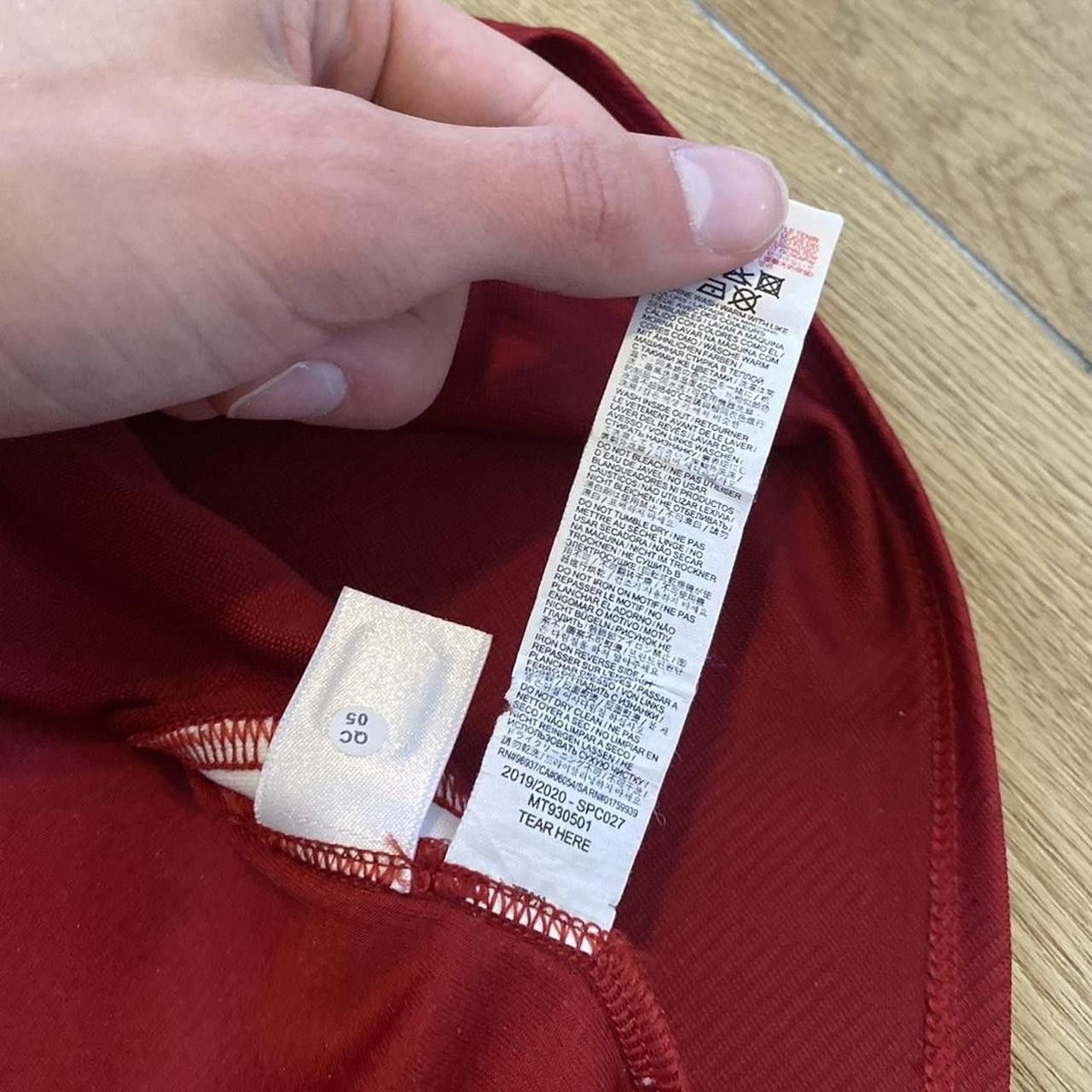 New Balance 2019-20 Liverpool New Balance Winners Football Shirt Size US M / EU 48-50 / 2 - 4 Thumbnail