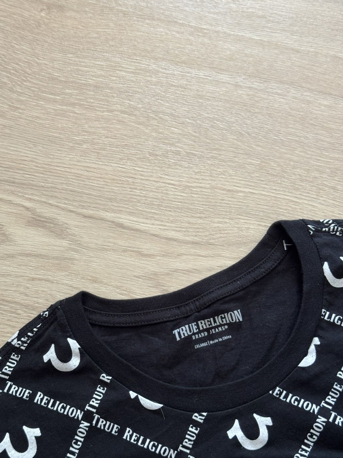 True Religion True Religion Jeans AO Logo Japanese T-Shirt Size US XXL / EU 58 / 5 - 3 Thumbnail