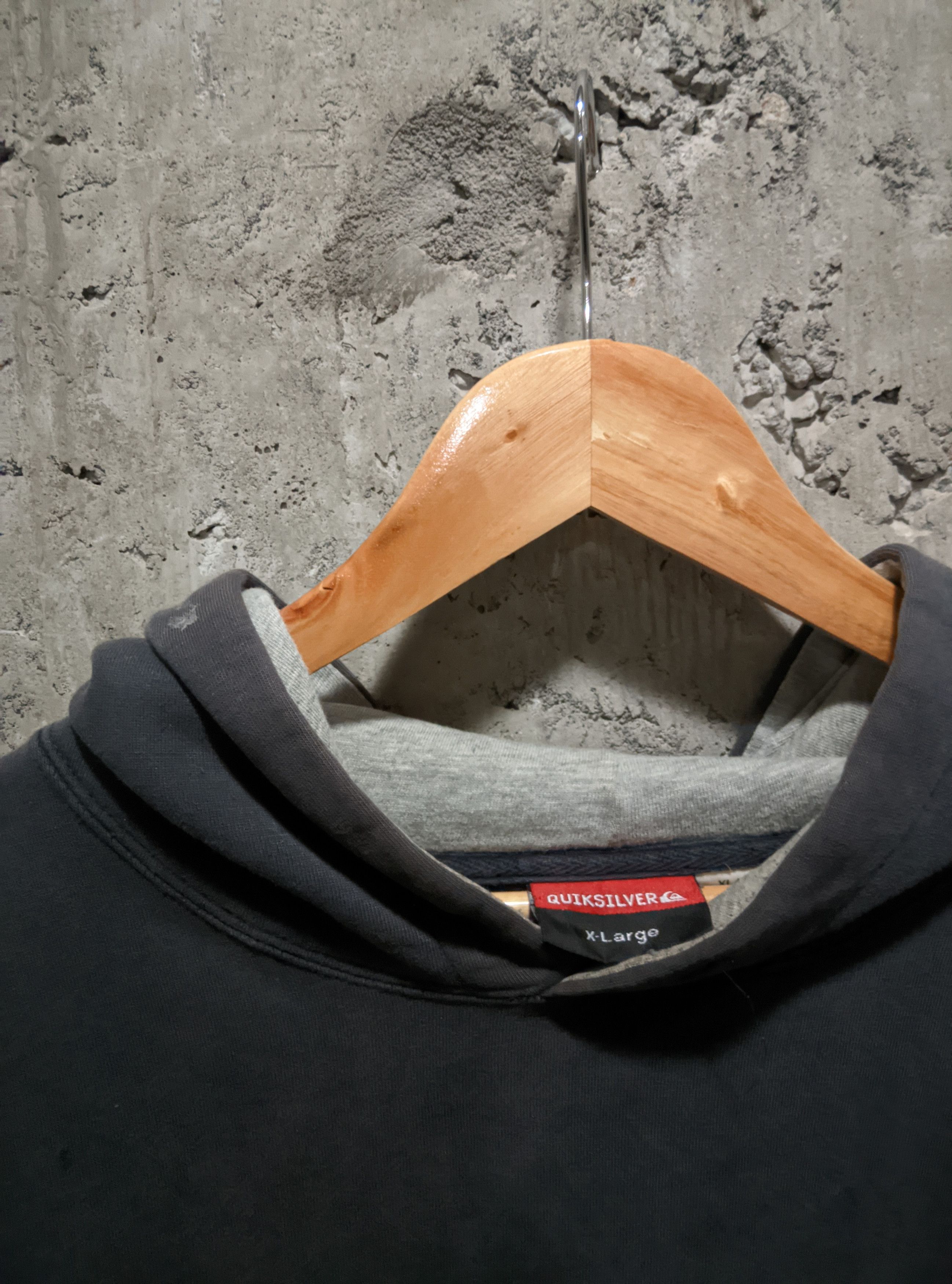 Vintage Vintage 90s quiksilver distressed y2k surf hoodie Size US XL / EU 56 / 4 - 4 Thumbnail