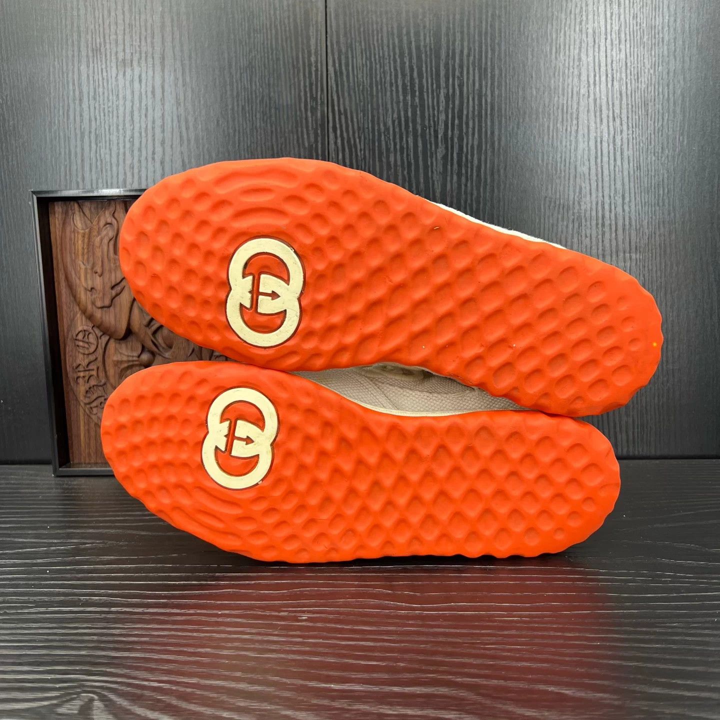 Gucci Gucci Mac80 6.5 Orange Beige Size US 7.5 / EU 40-41 - 6 Thumbnail