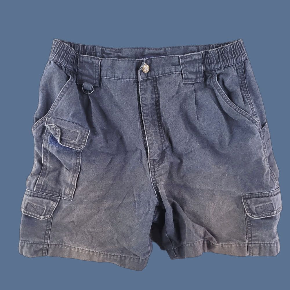 Vintage VINTAGE 511 Tactical Shorts Mens 32 Distressed Canvas Cargo Workwear Blue 32 5.11 Mens Cargo Shorts Distressed Workwear Size US 32 / EU 48 - 1 Thumbnail