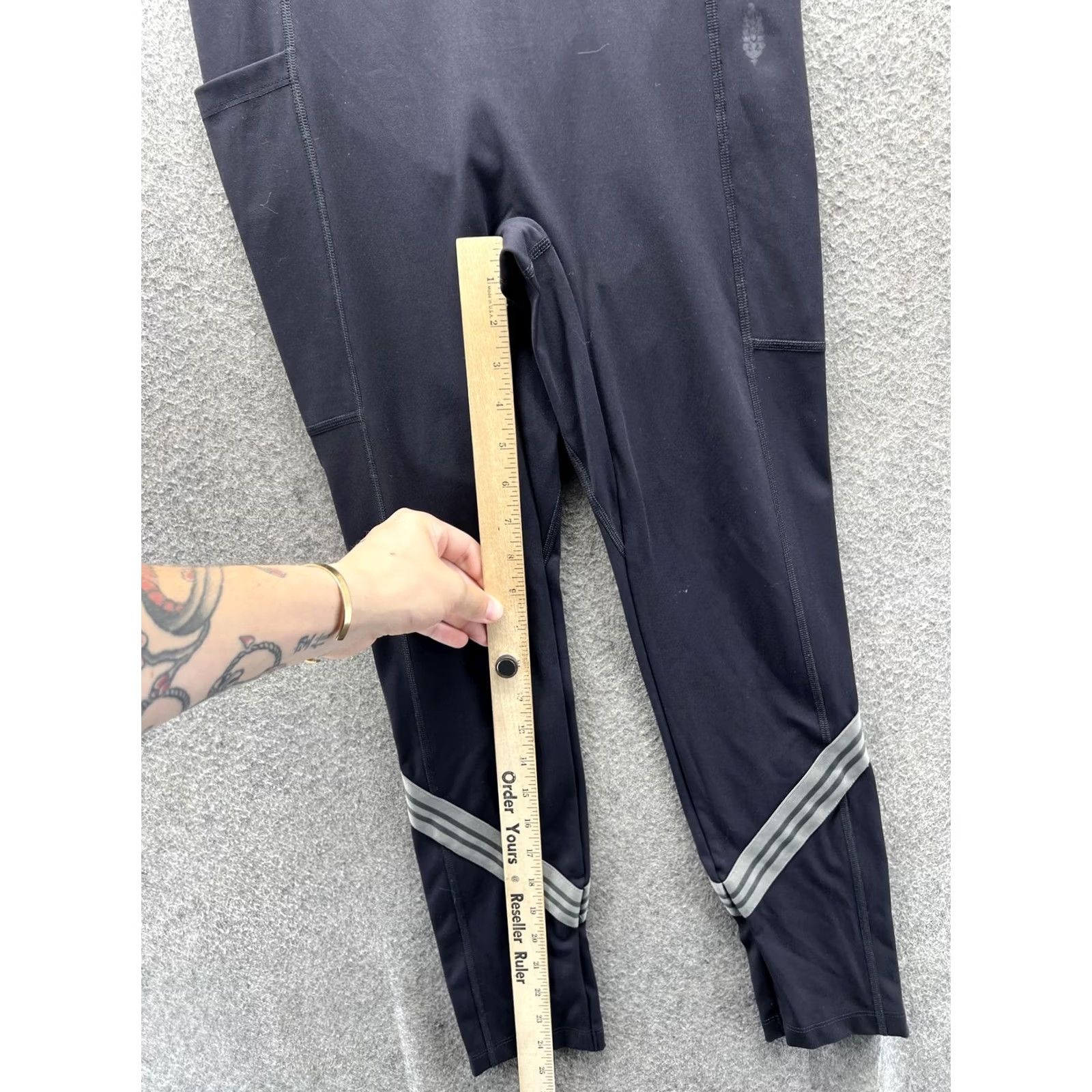 Free People Free People Cap Womens S Black Movement Leggings Capri Pockets Yoga Gym Size 28" / US 6 / IT 42 - 5 Thumbnail