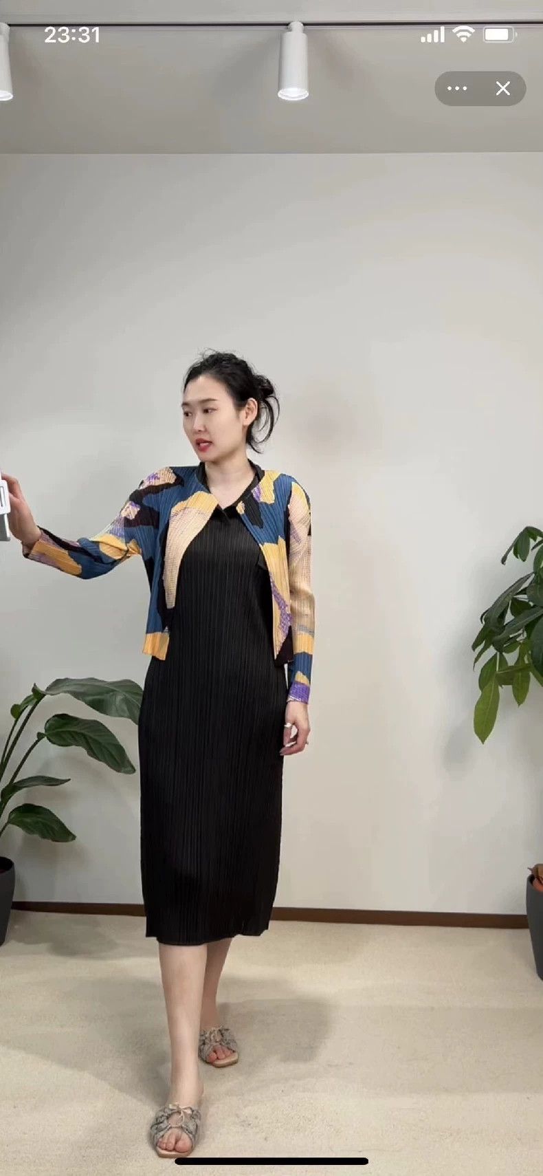 Issey Miyake Issey Miyake size:3 Yellow and blue pleated cardigan Size S / US 4 / IT 40 - 4 Thumbnail