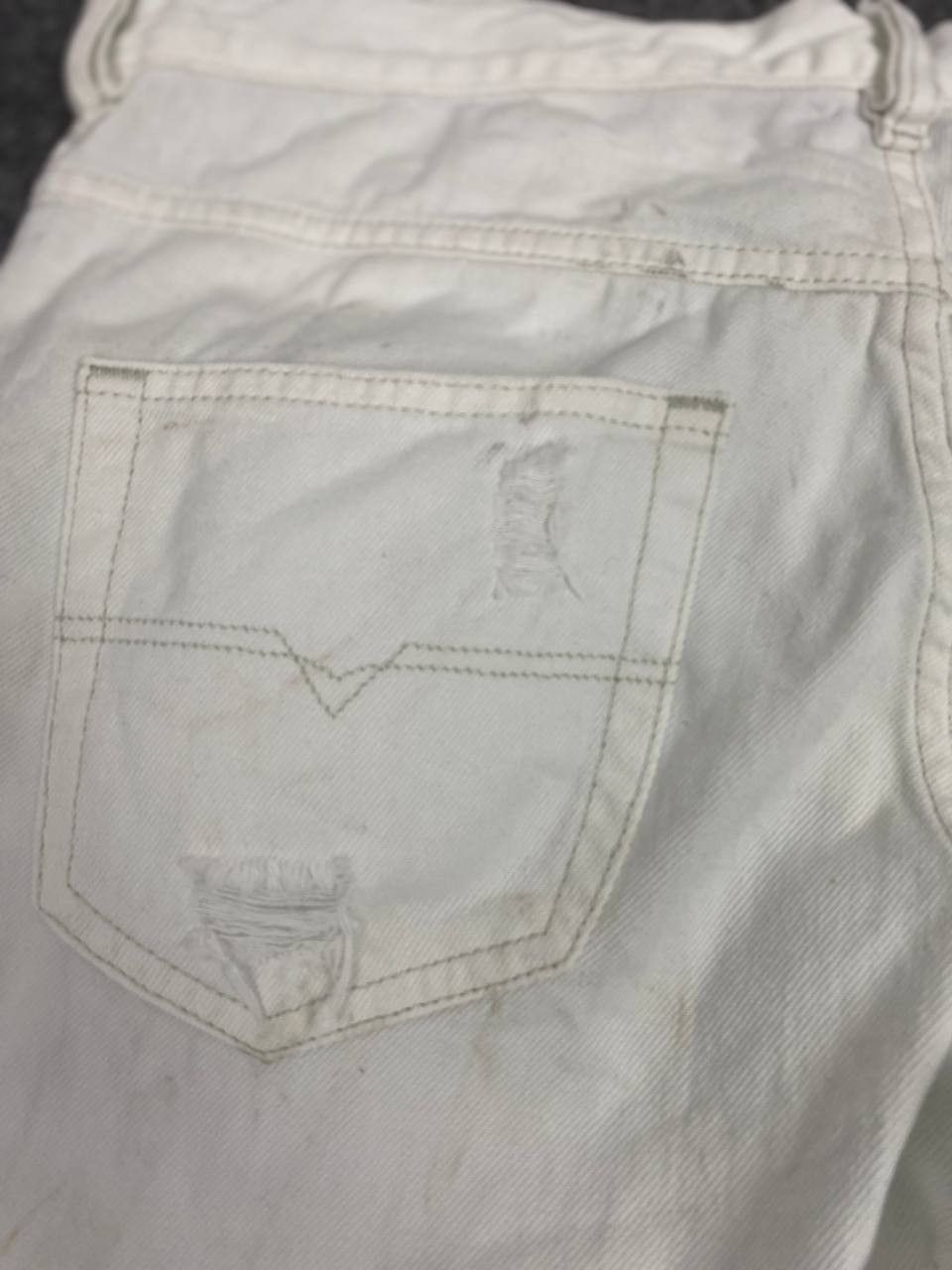 Diesel diesel regular slim straight distressed denim Size US 34 / EU 50 - 4 Thumbnail
