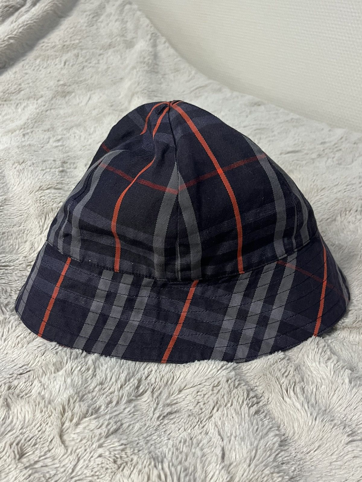 Burberry × Vintage Burberry Nova Check Reversible Bucket Hat Blue Size ONE SIZE - 1 Thumbnail