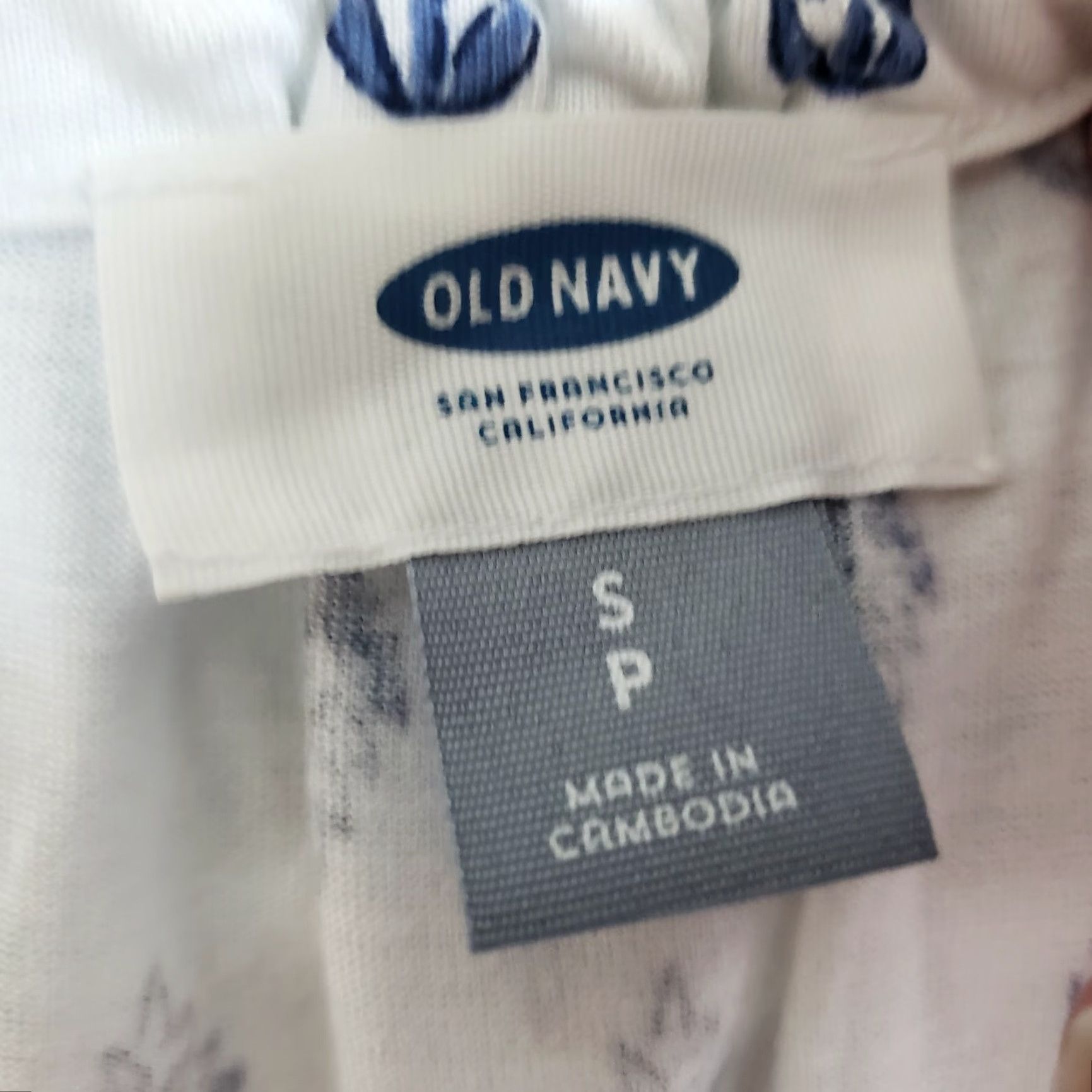 Old Navy Old Navy Womens Tank Top Sz Small Blue White Floral Rayon Size S / US 4 / IT 40 - 5 Thumbnail