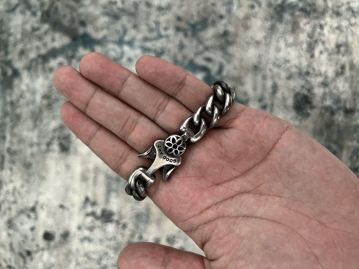 Good Art Model 10 AA Bracelet