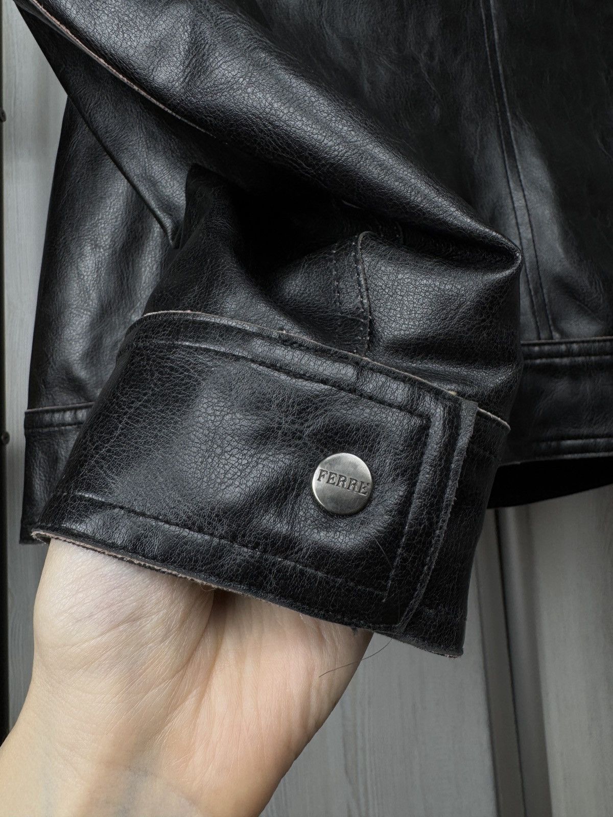Ferre GF Ferre Jeans black faux leather bomber jacket size L Size US L / EU 52-54 / 3 - 10 Thumbnail