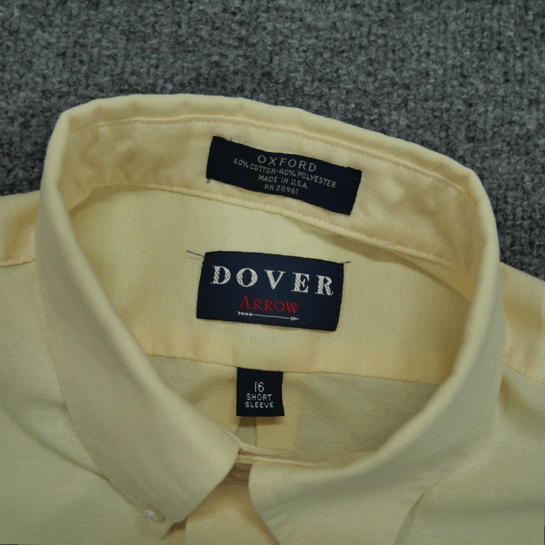 Arrow VINTAGE Arrow Shirt Mens 16 Yellow Button Down Oxford Dover Short Sleeve Collared Button-Up Pocketed Cotton 15 Regular Size US M / EU 48-50 / 2 - 4 Thumbnail