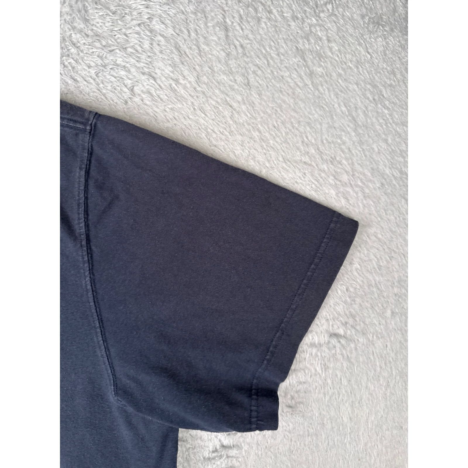 Carhartt Carhartt Shirt Men XL Navy Blue Short Sleeve Crew Neck Pocket 100% Cotton Size US XL / EU 56 / 4 - 2 Thumbnail