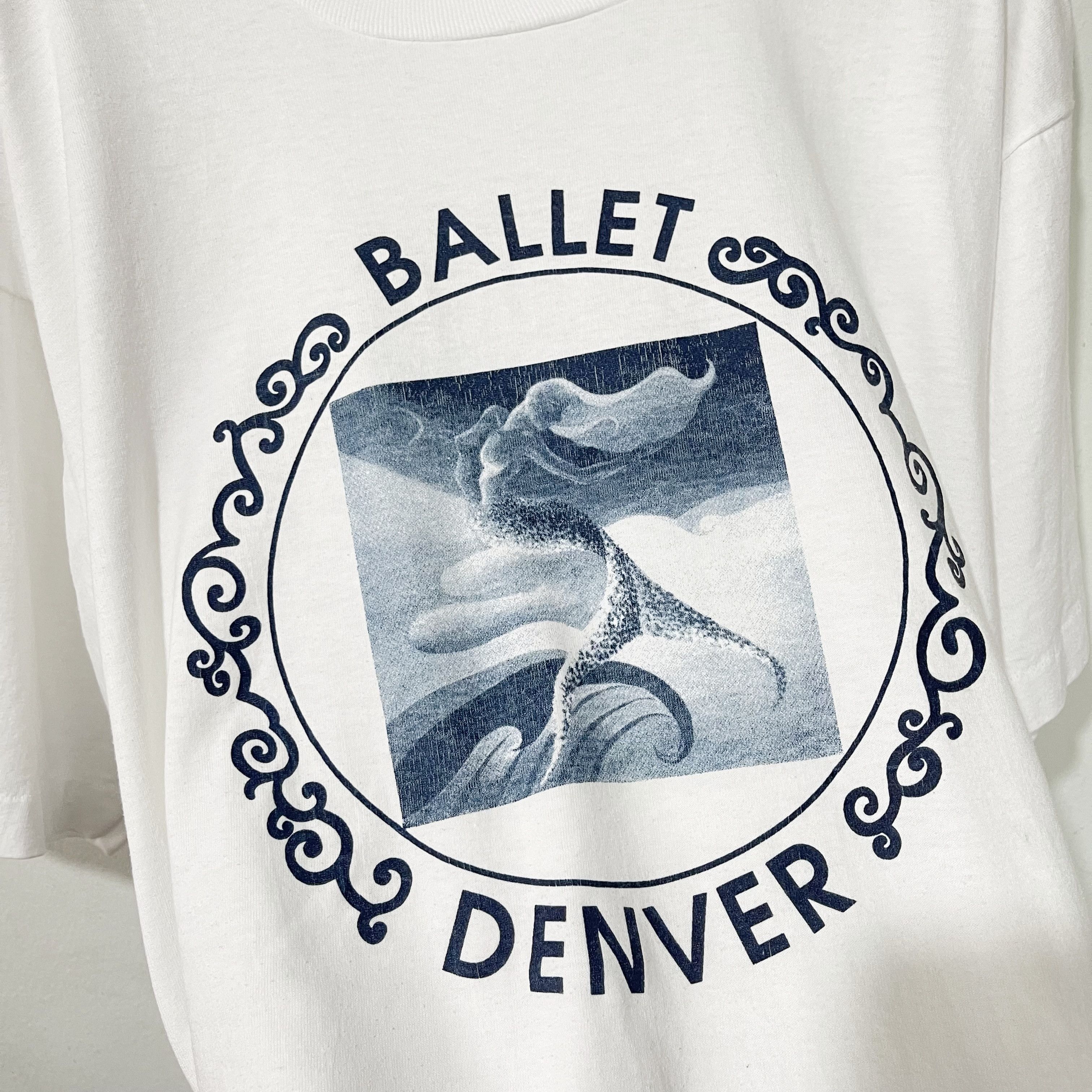 Vintage Vintage 90s Ballet Denver T-Shirt Size US XL / EU 56 / 4 - 2 Thumbnail