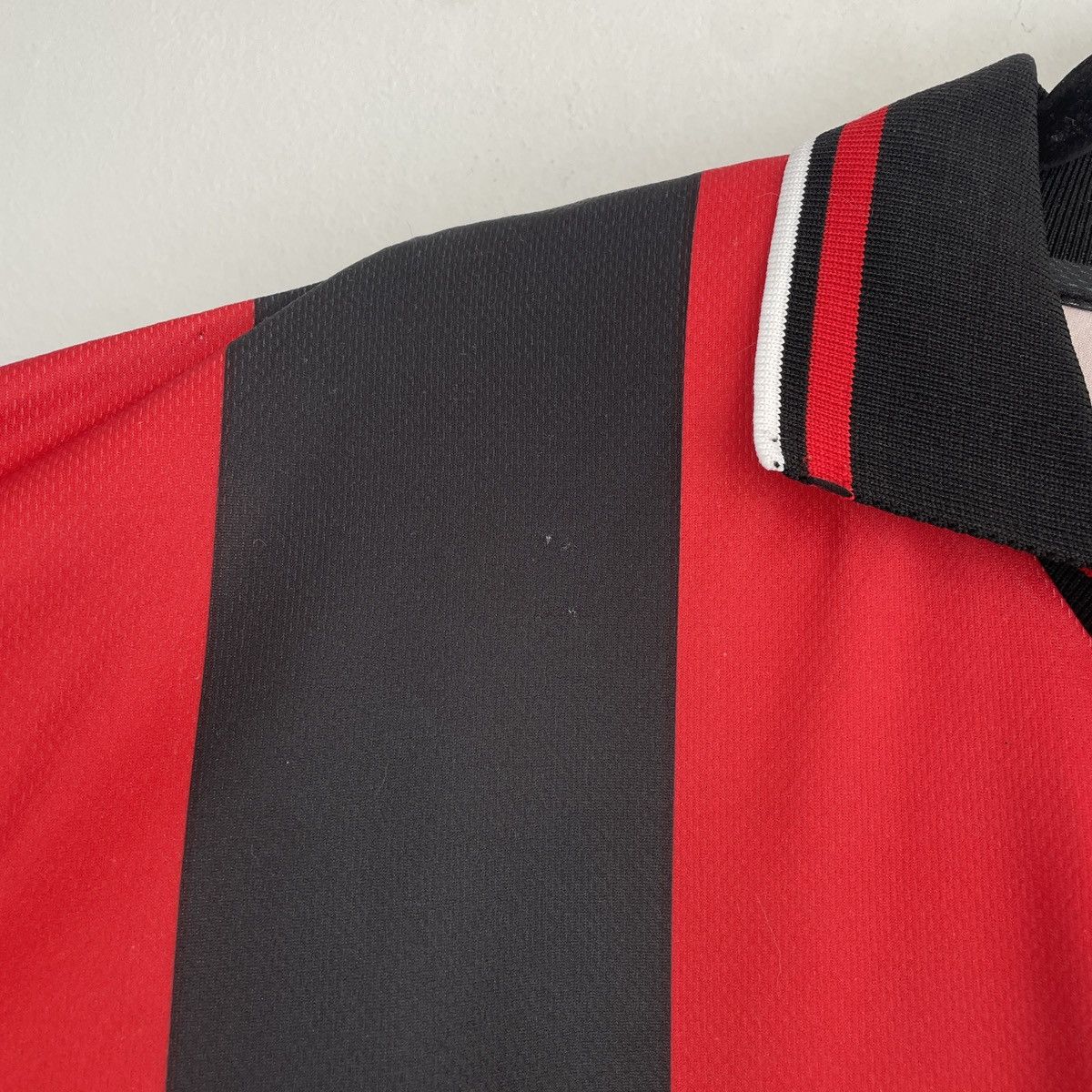 Vintage Neuchatel Xamax Retro Home Jersey Shirt Size XL Size US XL / EU 56 / 4 - 3 Thumbnail