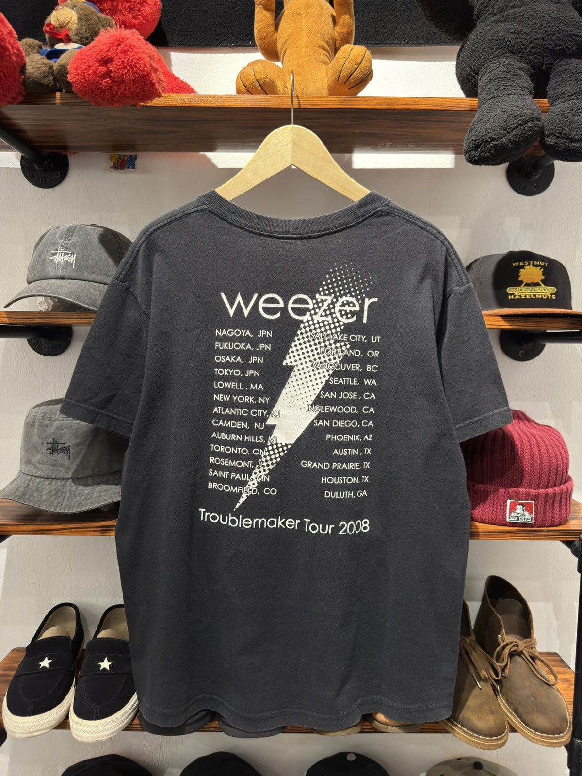 Band Tees Weezer Tour 2008 Band Tshirt Size US L / EU 52-54 / 3 - 2 Thumbnail