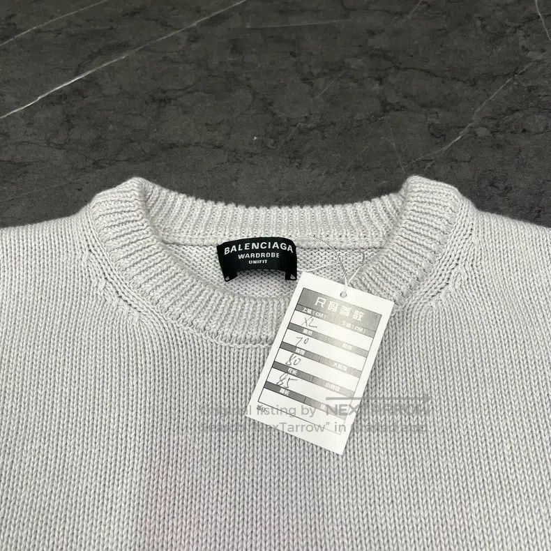Balenciaga Balenciaga Buckle Sweater Size US XL / EU 56 / 4 - 3 Thumbnail