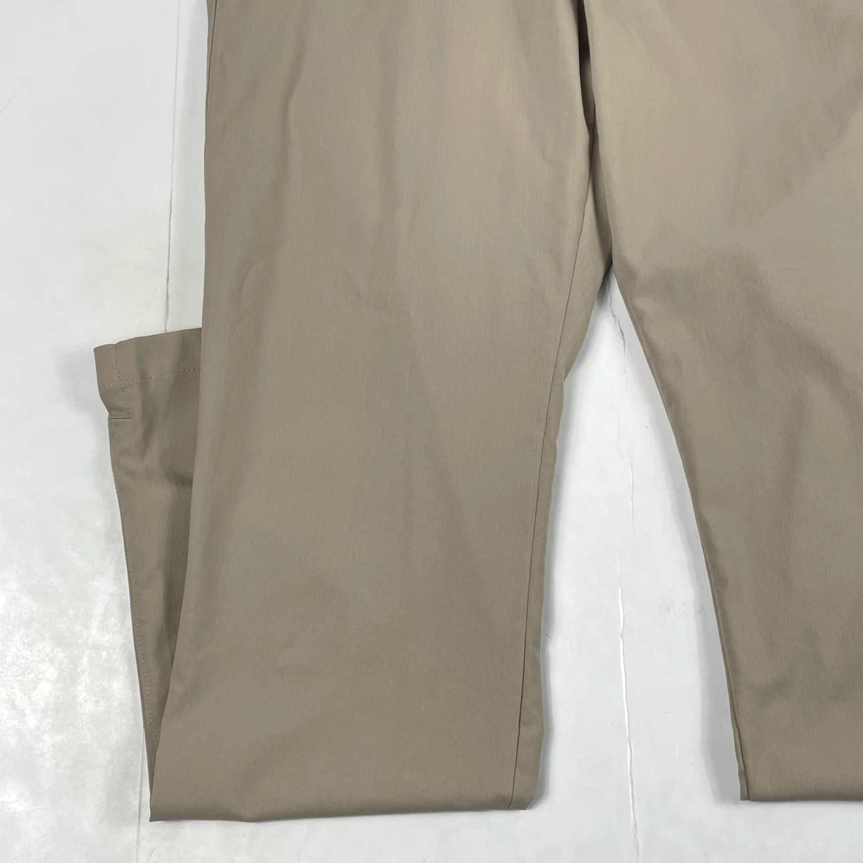Under Armour Under Armour Pants Mens 32 x 32 Beige Golf Straight Leg Outdoors Stretch Pants mens 32 Beige Golf Straight Leg Size US 32 / EU 48 - 5 Thumbnail