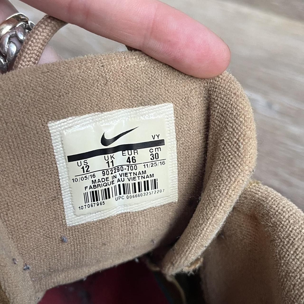 Nike × Supreme RARE gold supreme nike uptempo Size US 12 / EU 45 - 7 Thumbnail
