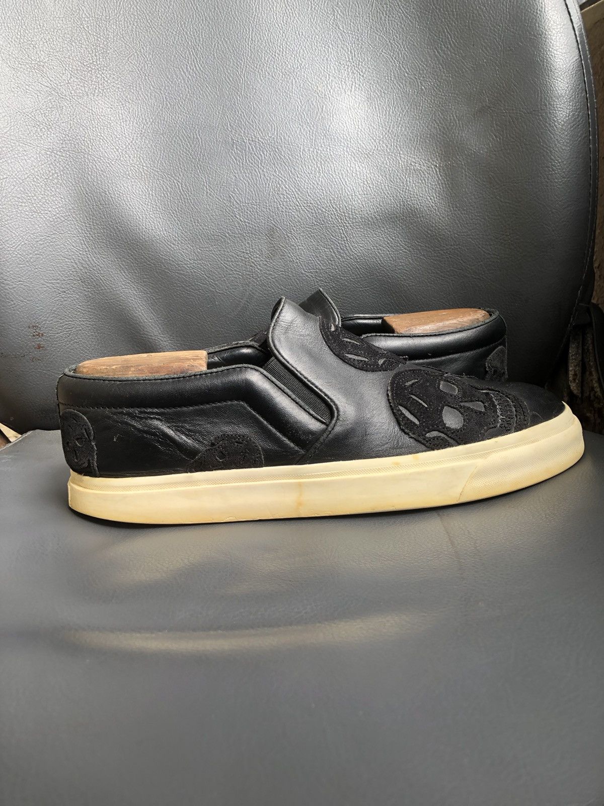 Alexander McQueen Alexander McQueen 432336 Black Leather Sneakers size 40 Size US 6.5 / EU 39-40 - 5 Thumbnail