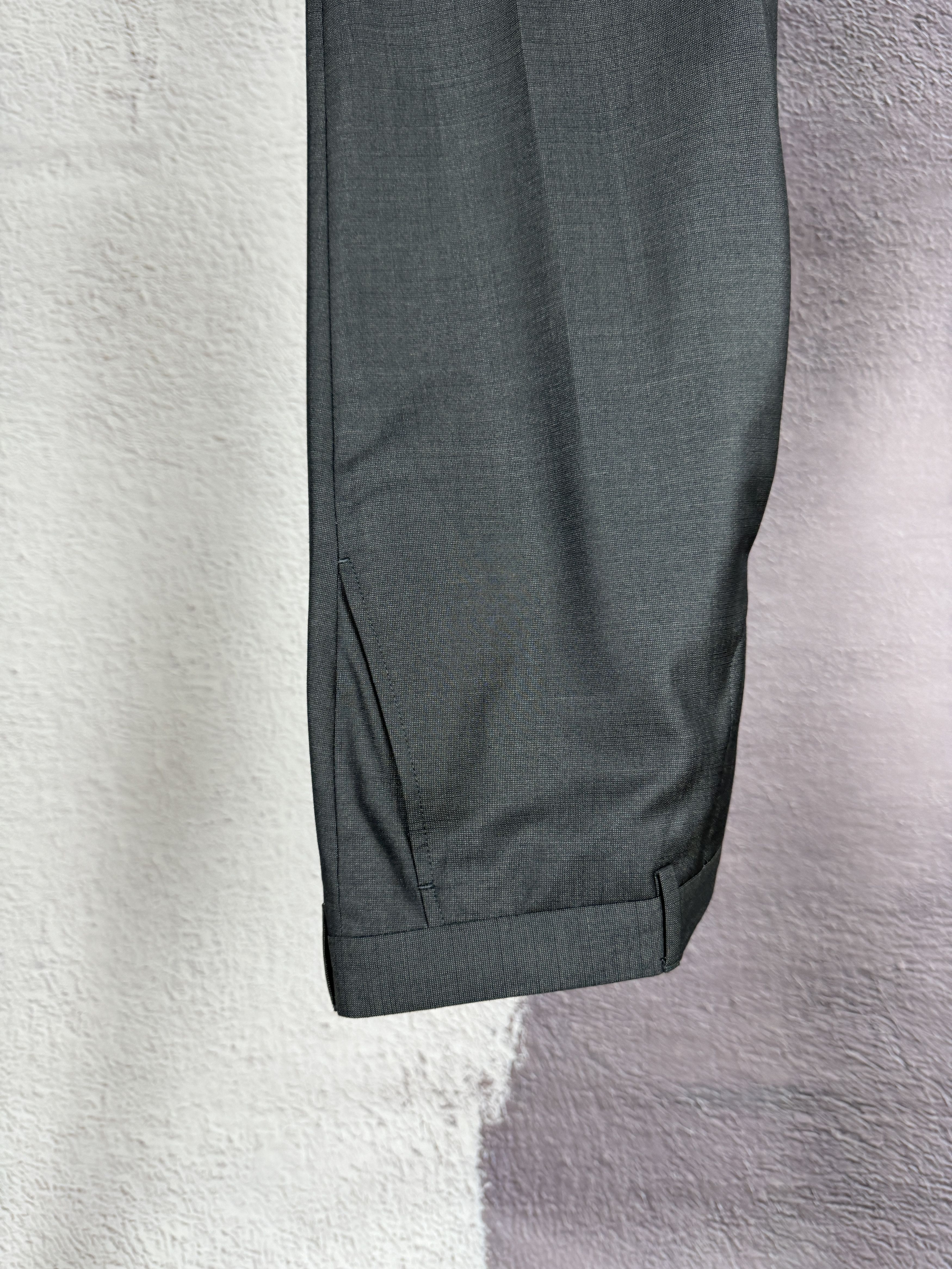 Nazareno Gabrielli BNWT Nazareno Gabrielli 2 pcs Panda grey 2 button wool suit Size 38R - 18 Thumbnail