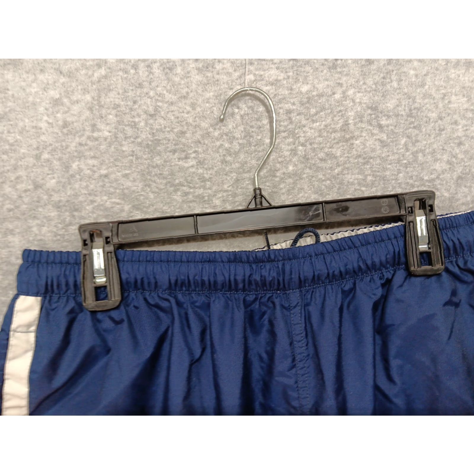 Nike VINTAGE Nike Swim Trunks Men L Geometric Black Lined Bottoms Beach 90s Swoosh Mens Size 42R - 6 Thumbnail