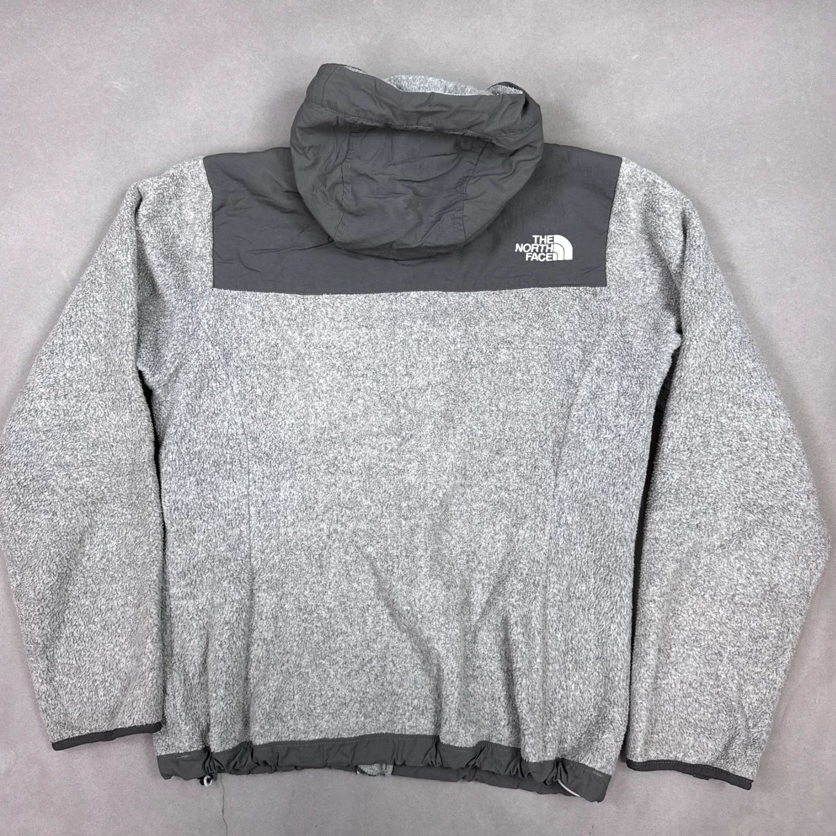 The North Face The North Face Jacket Women Small Gray Denali Hooded Snowboard Work Chore Fleece Size S / US 4 / IT 40 - 2 Thumbnail