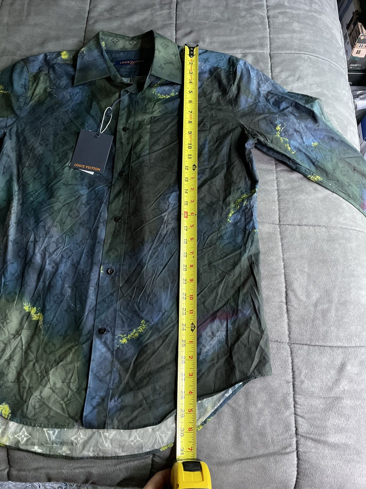 Louis Vuitton Louis Vuitton Tie Dye Monogram Shirt Size US L / EU 52-54 / 3 - 5 Thumbnail