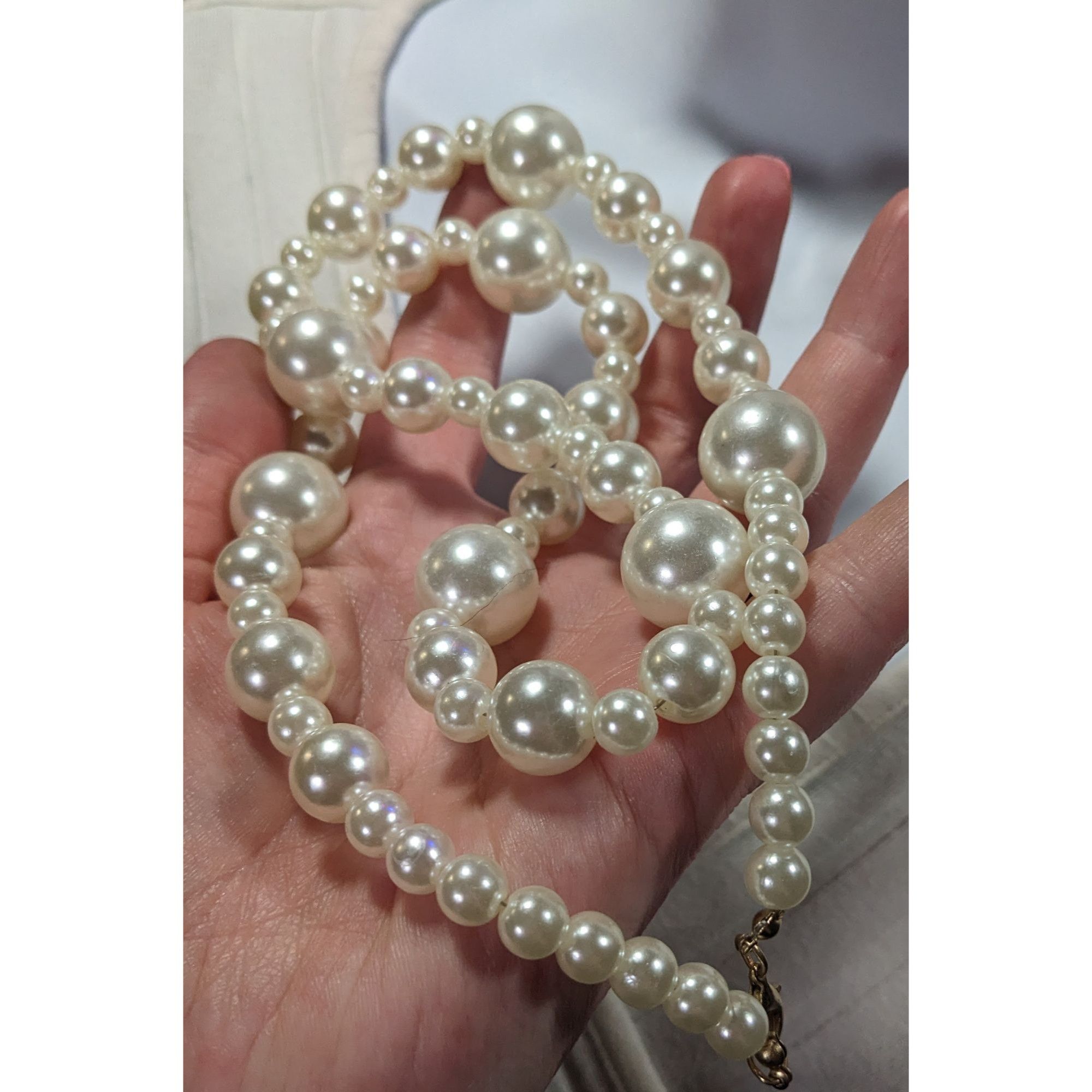 Other Chunky 80s Glam Style Faux Pearl Necklace Size ONE SIZE - 5 Thumbnail