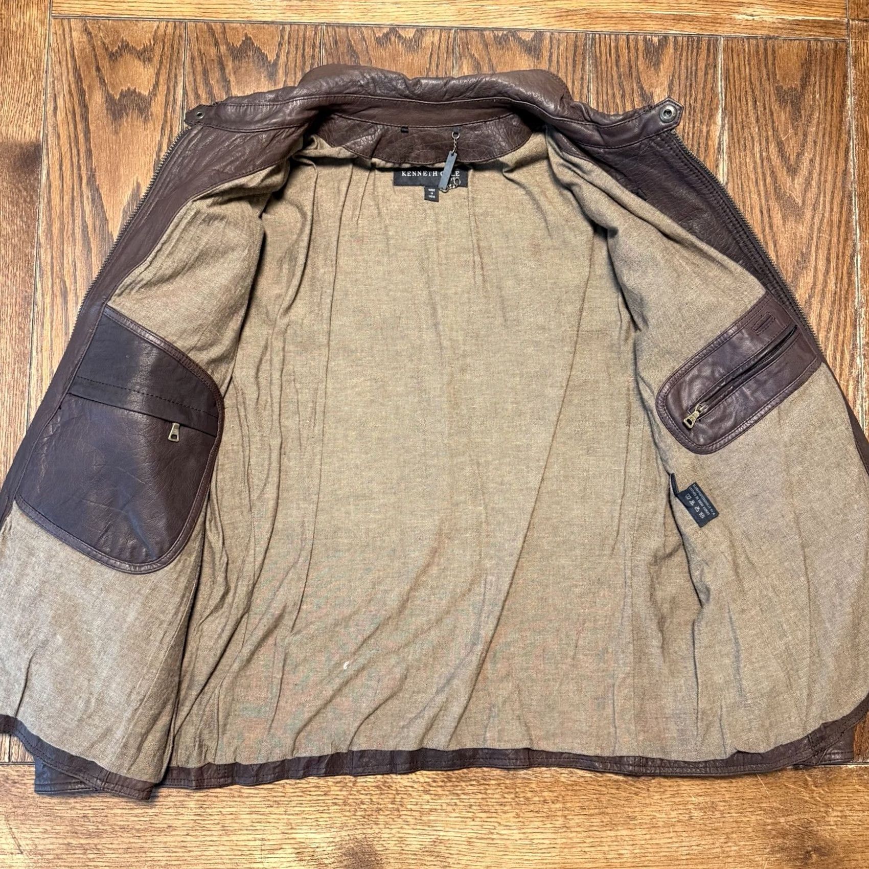 Kenneth Cole VINTAGE Kenneth Cole Reaction Jacket Mens Medium Brown Leather Moto Biker Full Zip Jacket Size US M / EU 48-50 / 2 - 4 Thumbnail
