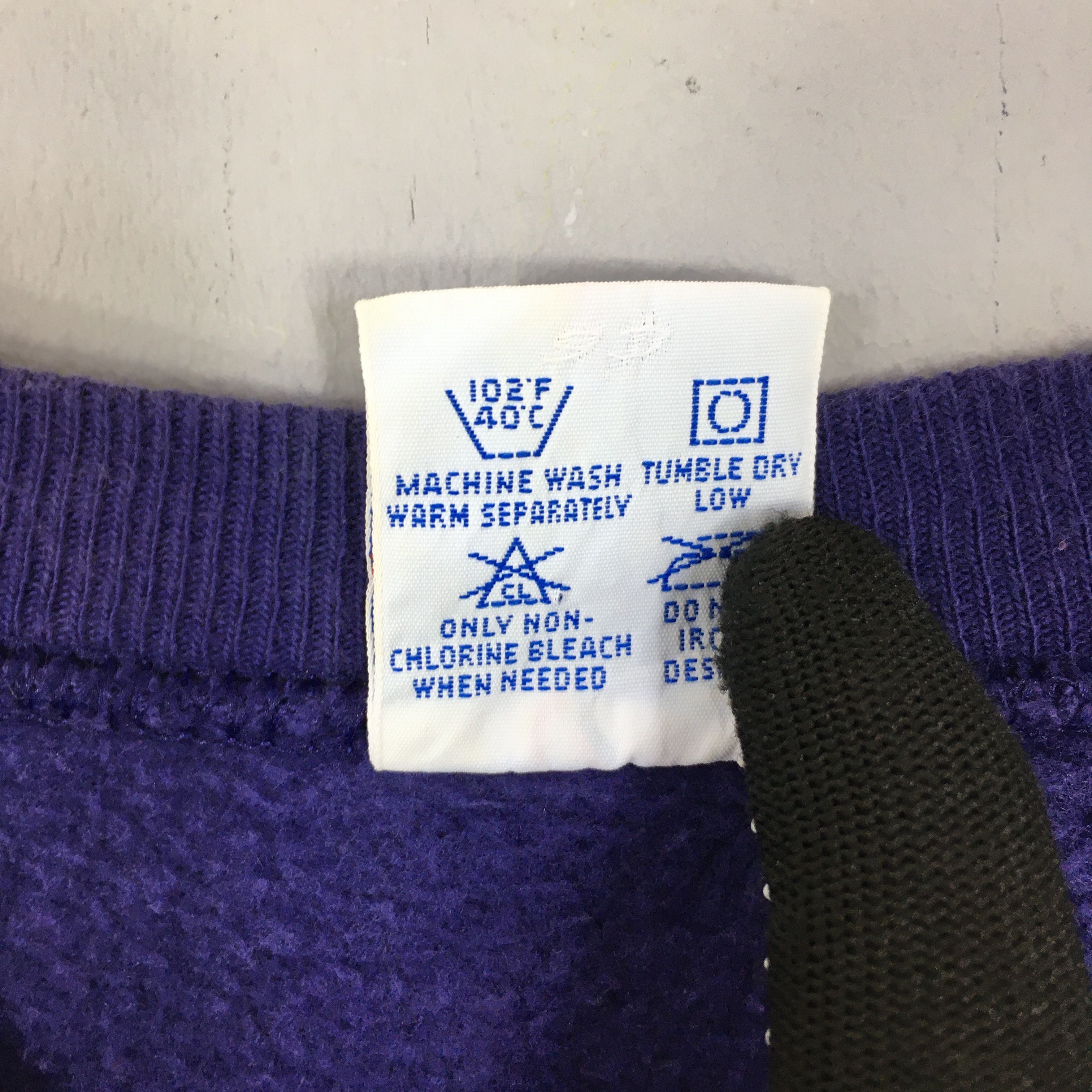 Champion × Vintage Vintage 1990s Champion Reverse Weave Sweatshirts Large Size US L / EU 52-54 / 3 - 8 Thumbnail