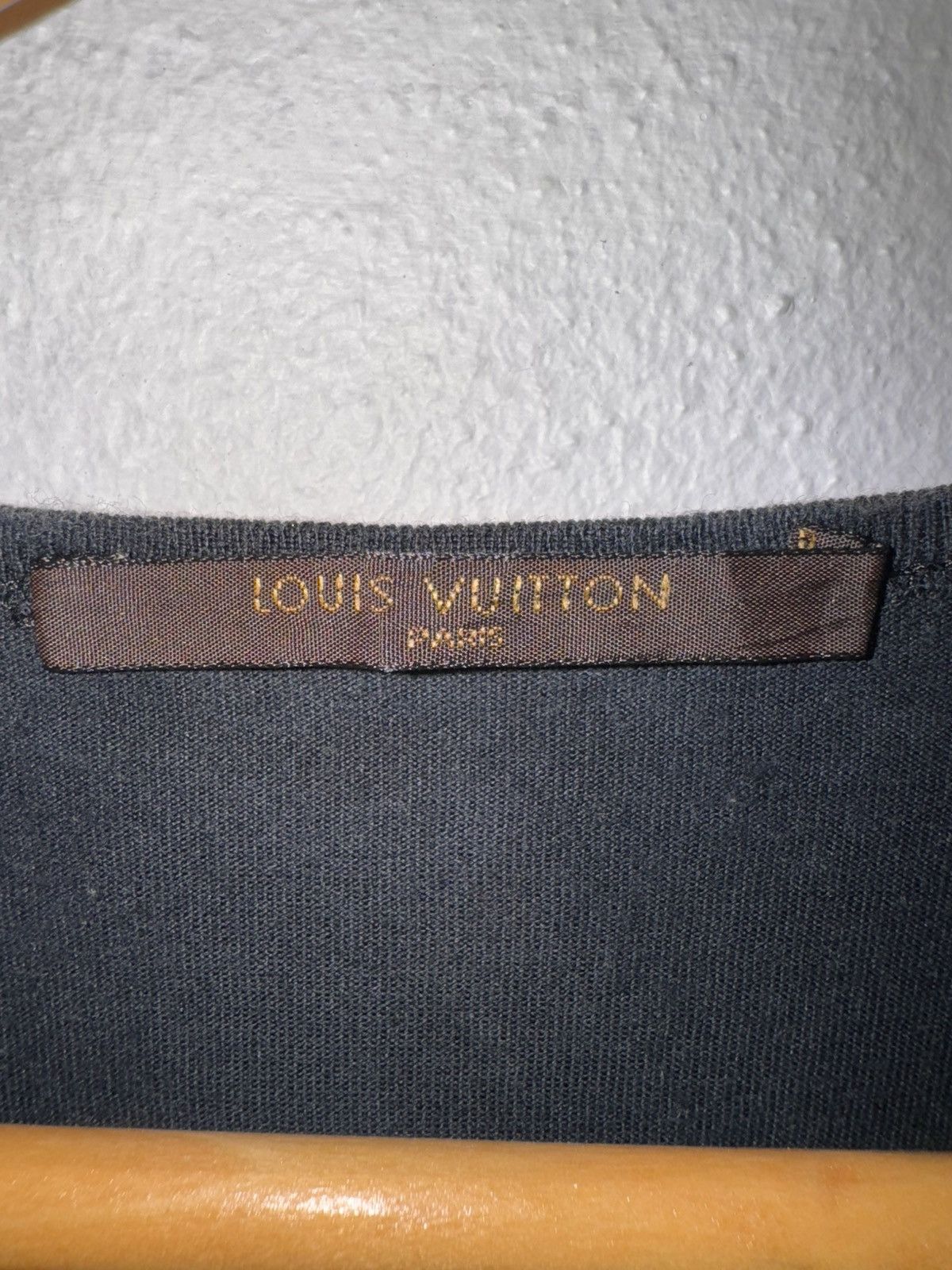 Louis Vuitton Vintage Louis Vuitton Pocket tee Size US S / EU 44-46 / 1 - 3 Thumbnail