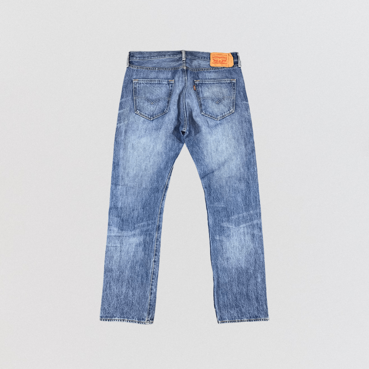 Levi's × Vintage Vintage Light Wash Levis 501 Jeans-JM992 Size US 35 - 2 Thumbnail