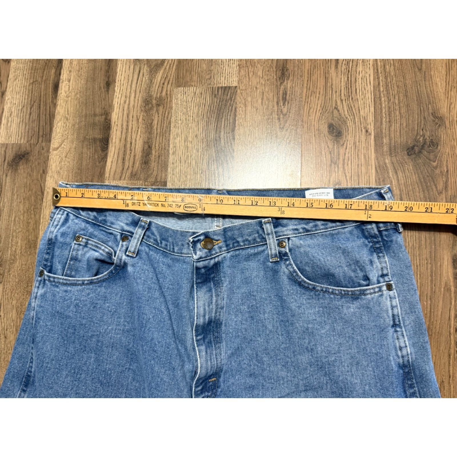 Wrangler Wrangler Jeans Men's XL Blue Denim Straight Leg Pockets 5-Pocket Design Regular Inseam 30in Outdoor Classic Size US 42 / EU 58 - 7 Thumbnail