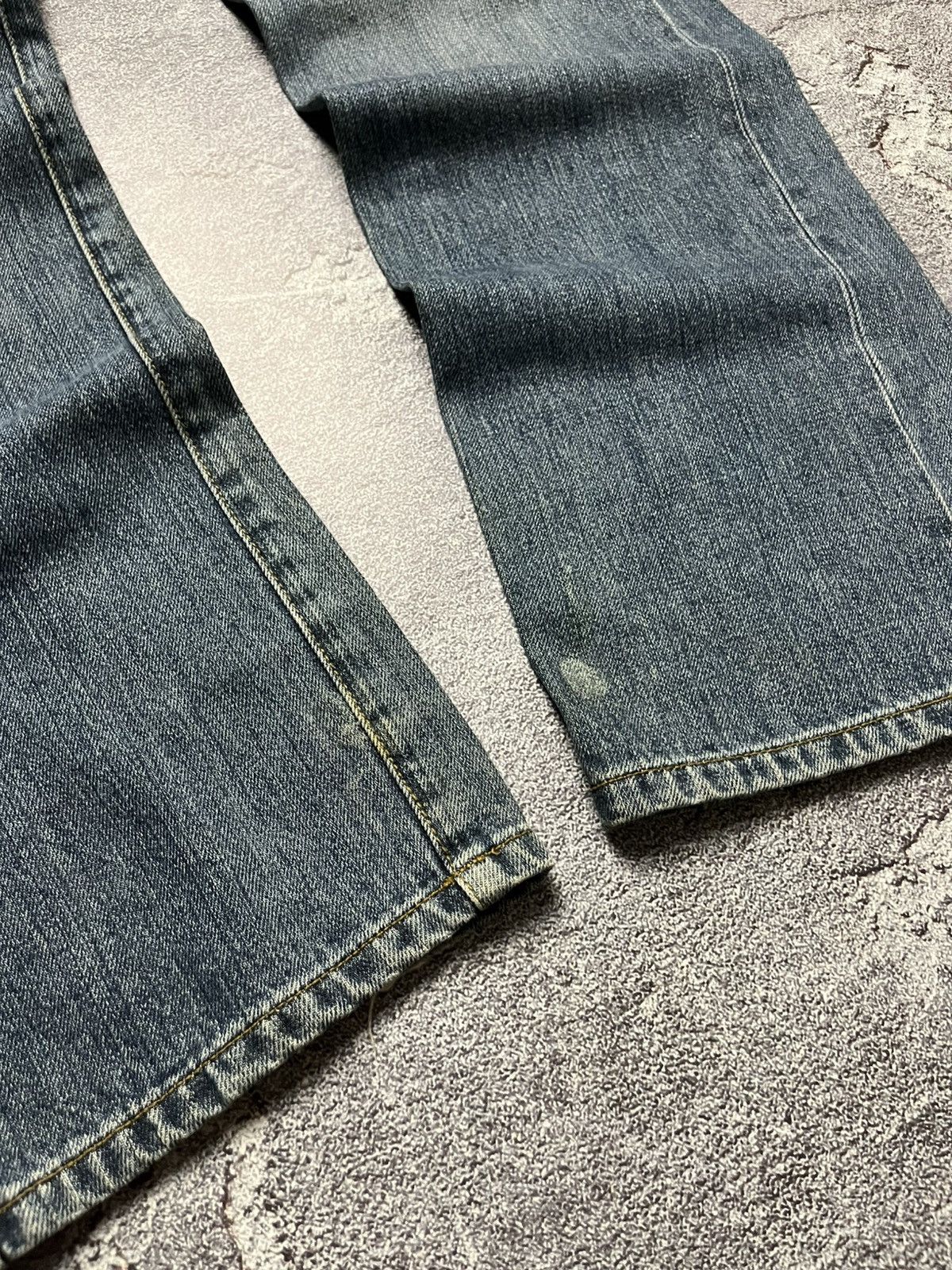 Armani Exchange Armani Exchange Panelled Patch Work Wear Jeans Size US 31 - 2 Thumbnail