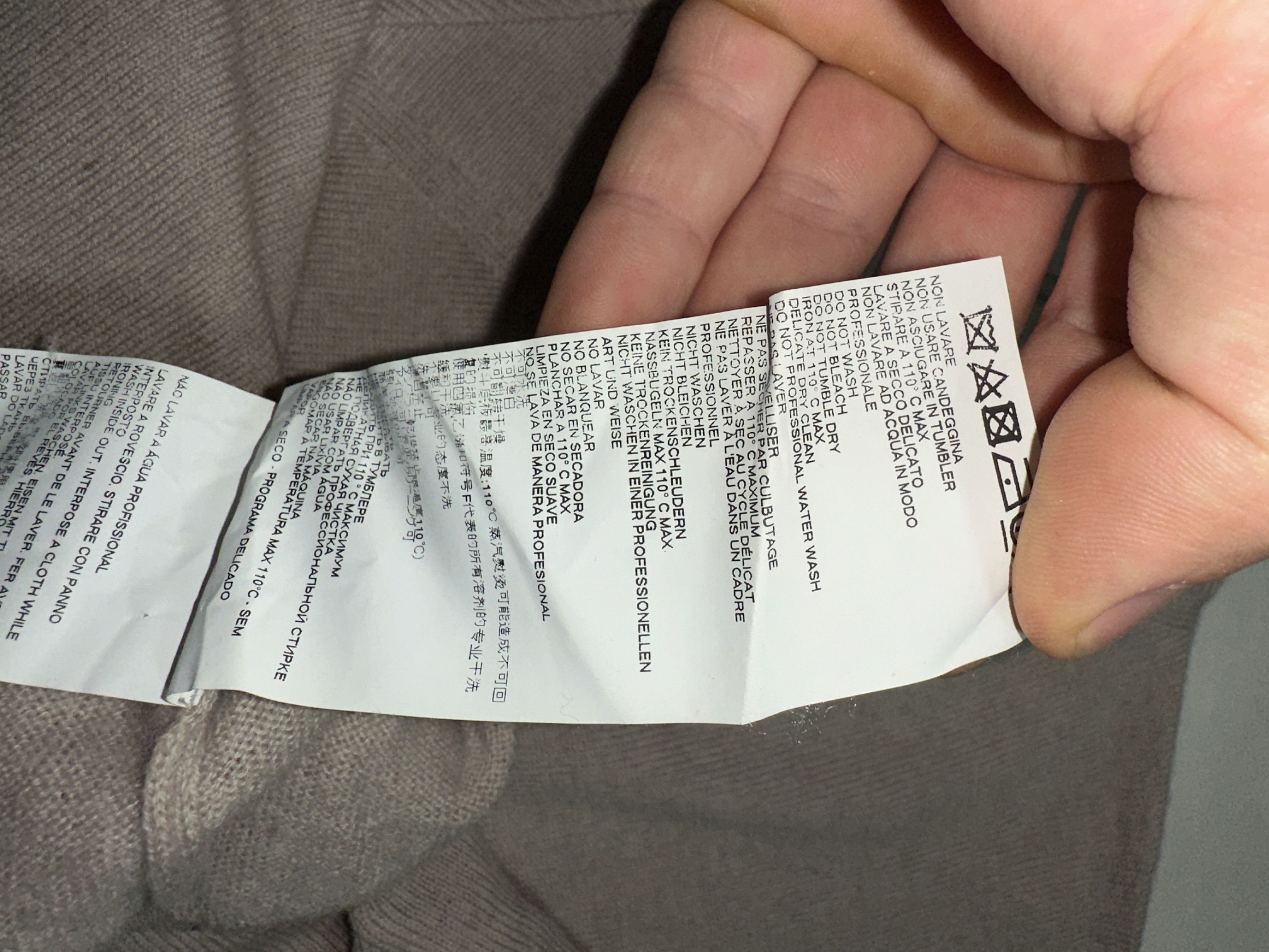 Maison Margiela Maison Martin Margiela Textured Knit Shawl Collar Size M Size S / US 4 / IT 40 - 11 Thumbnail