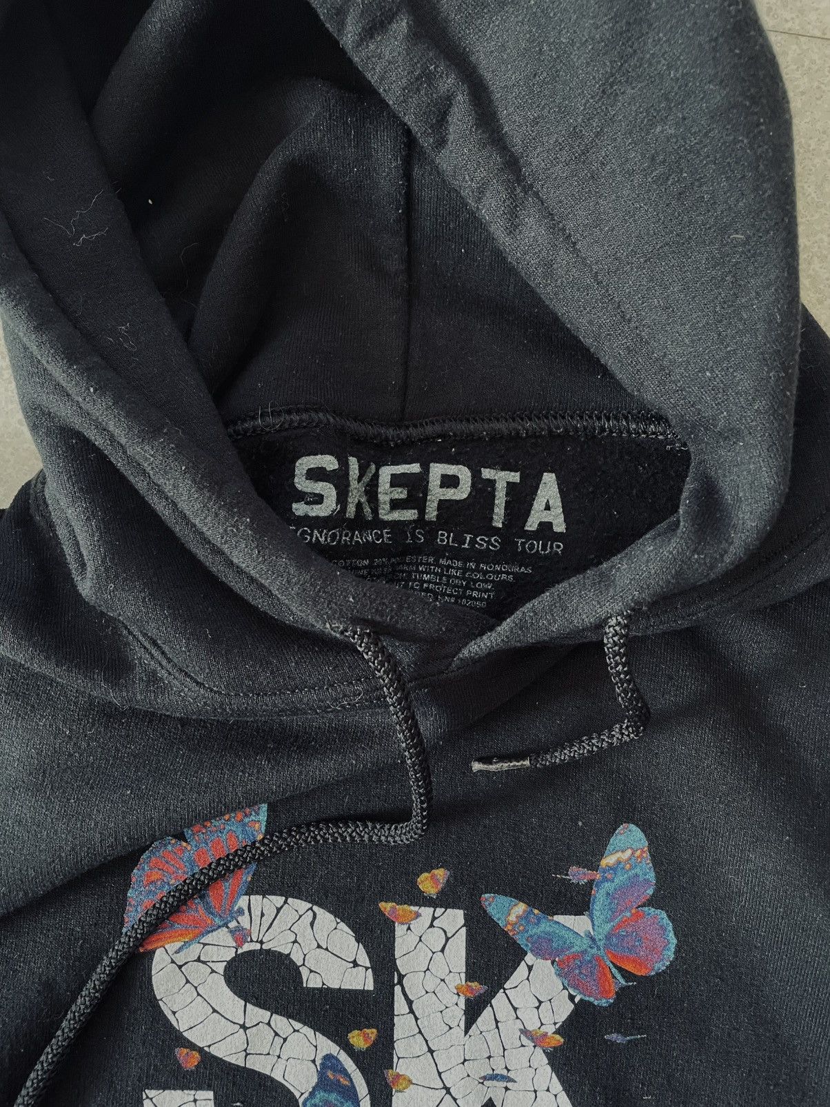 Skepta Sweat skepta ignorance is bliss tour Size US S / EU 44-46 / 1 - 3 Thumbnail