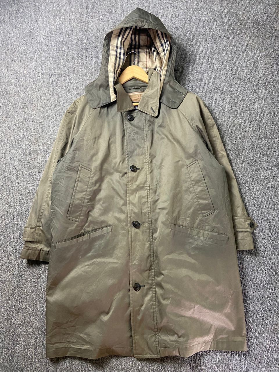 Burberry Burberry London Hooded Parka Jacket (203) Size US L / EU 52-54 / 3 - 1 Thumbnail